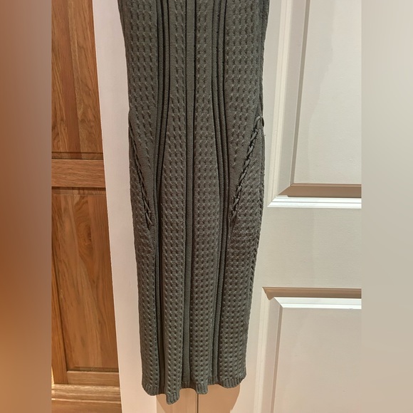 RONNY KOBO green knit v neck green dress bodycon medium - Picture 4 of 11